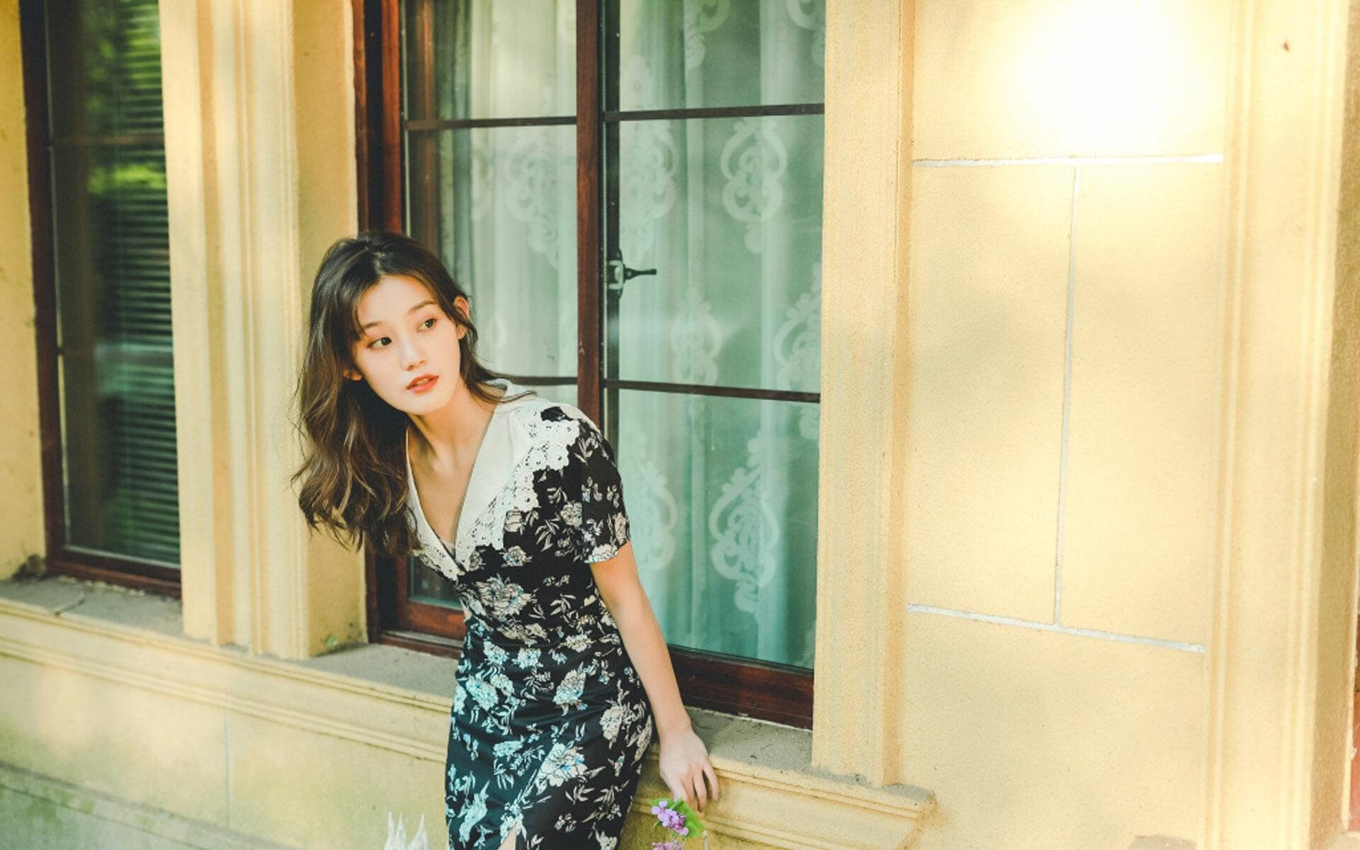 开云体育在线-暴雨之夜的骑士，蒂亚戈读秒绝杀，曼联斩落紫百合