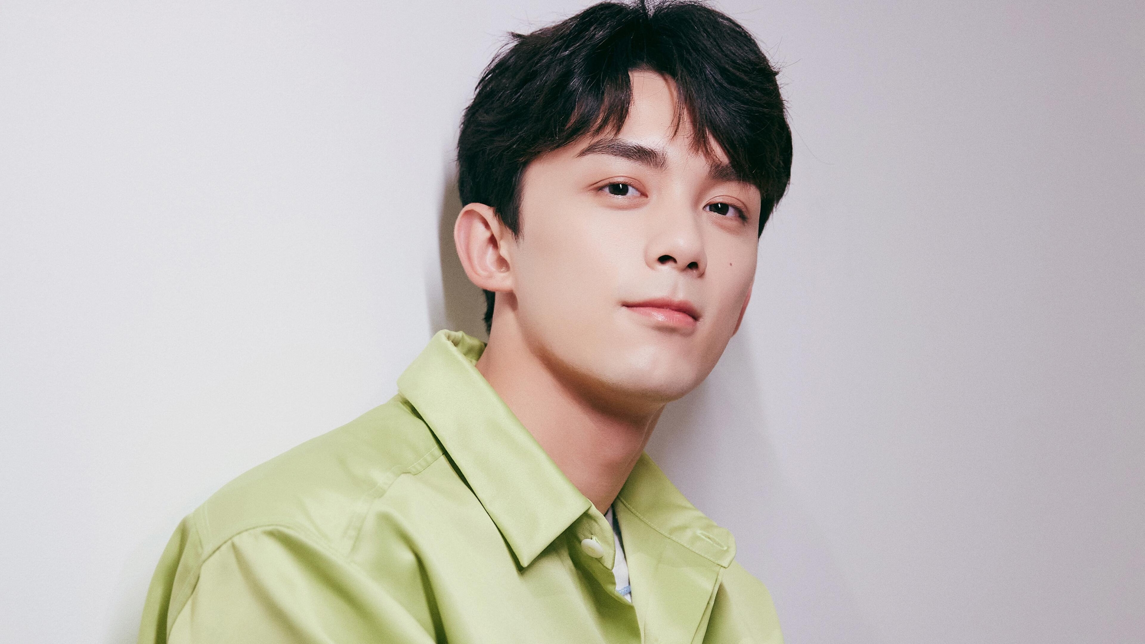 开云体育中国-绿茵与硬木的共振，当西班牙国家德比遇见勇士王朝的加冕礼