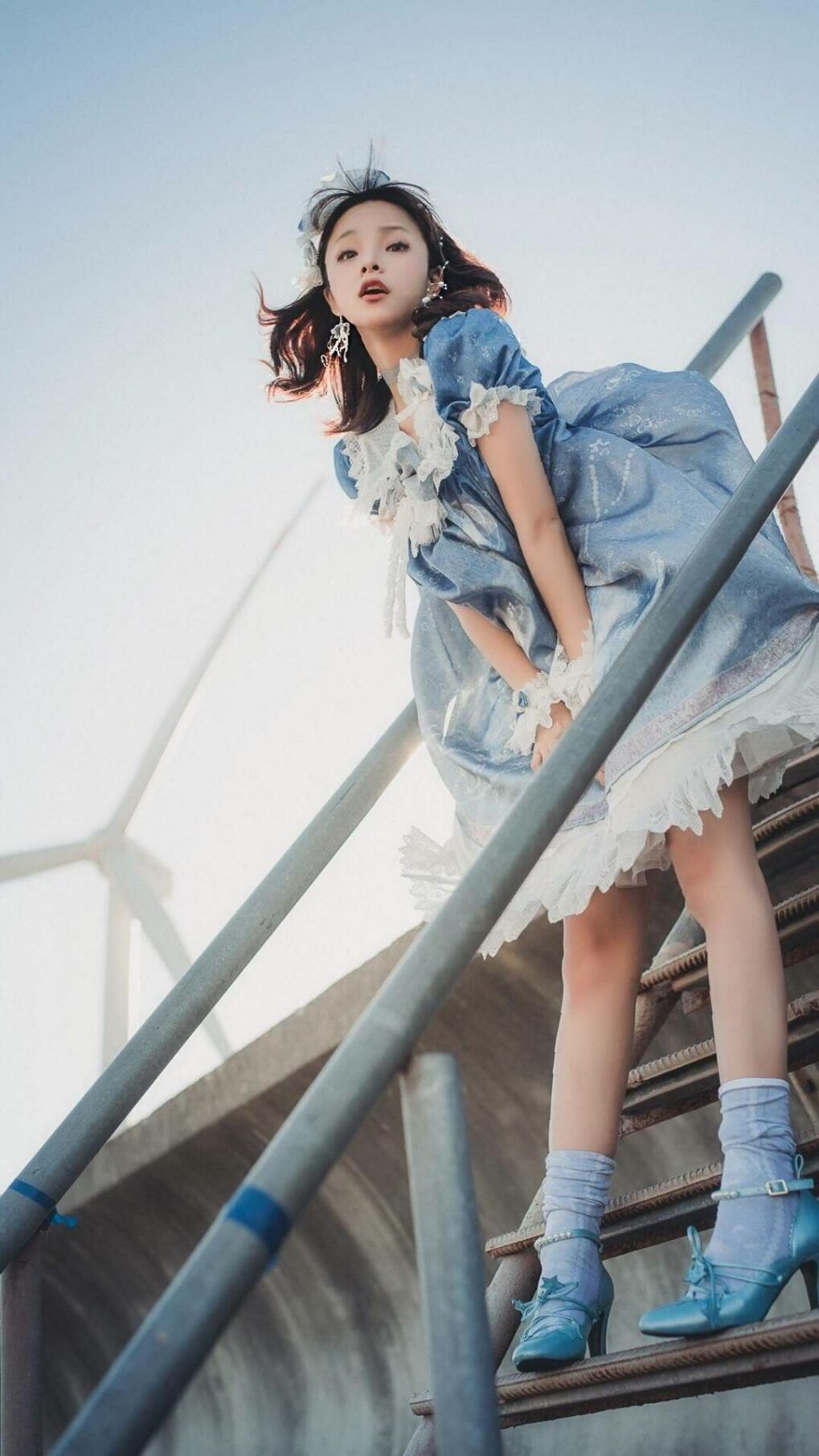 楚阿梅尼火山爆发破僵局,阿尔及利亚战术齿轮碾碎洪都拉斯