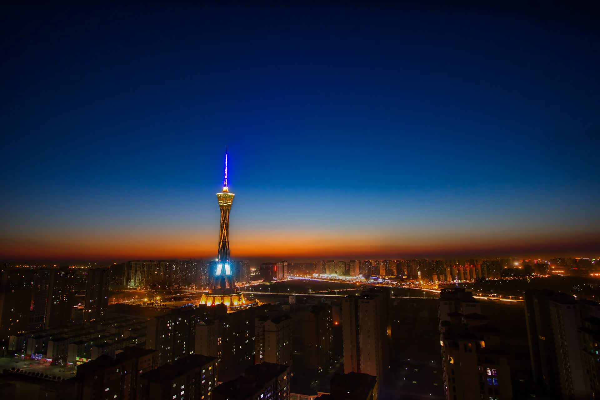 开云体育平台APP-利马之刃划破萨拉戈萨的夜—罗德里戈的独奏与秘鲁足球的史诗绝杀