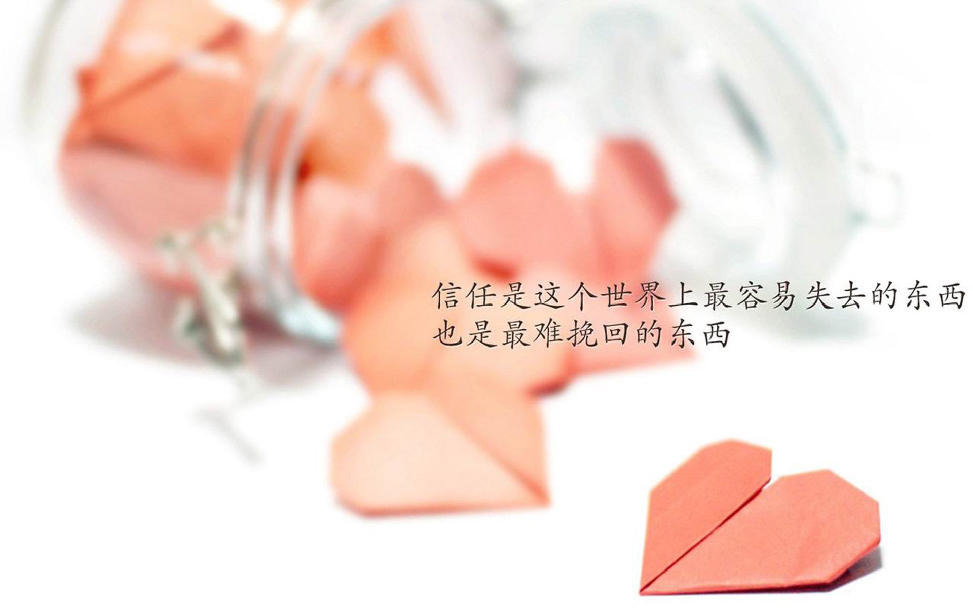 首先,扩展思维,拟定文章标题